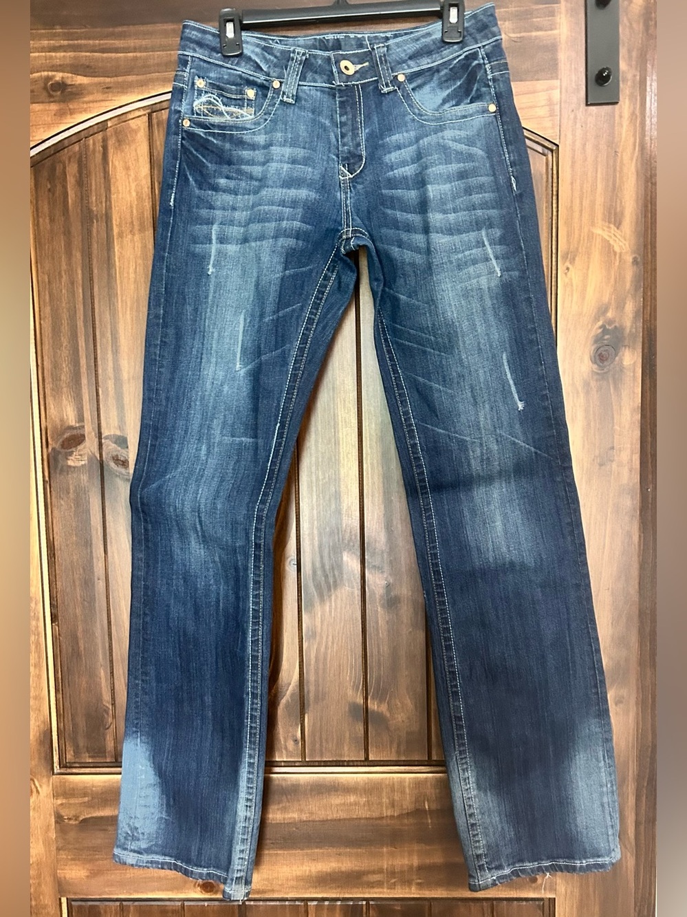 Cowgirl Tuff Women’s Blue Washed Jeans